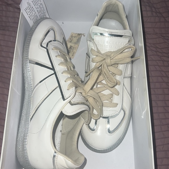 Womens Maison Margiela - Picture 2 of 5